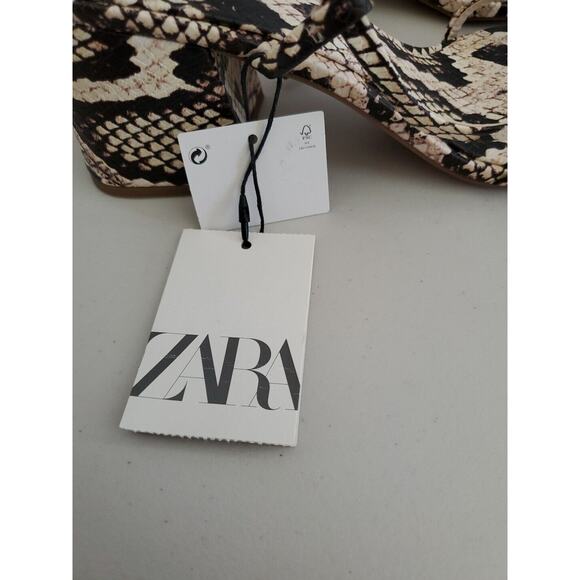 Zara Sandals Women 8 EUR 39 Snake Print Square Toe Block Air Fit Insole Foam - Picture 7 of 16